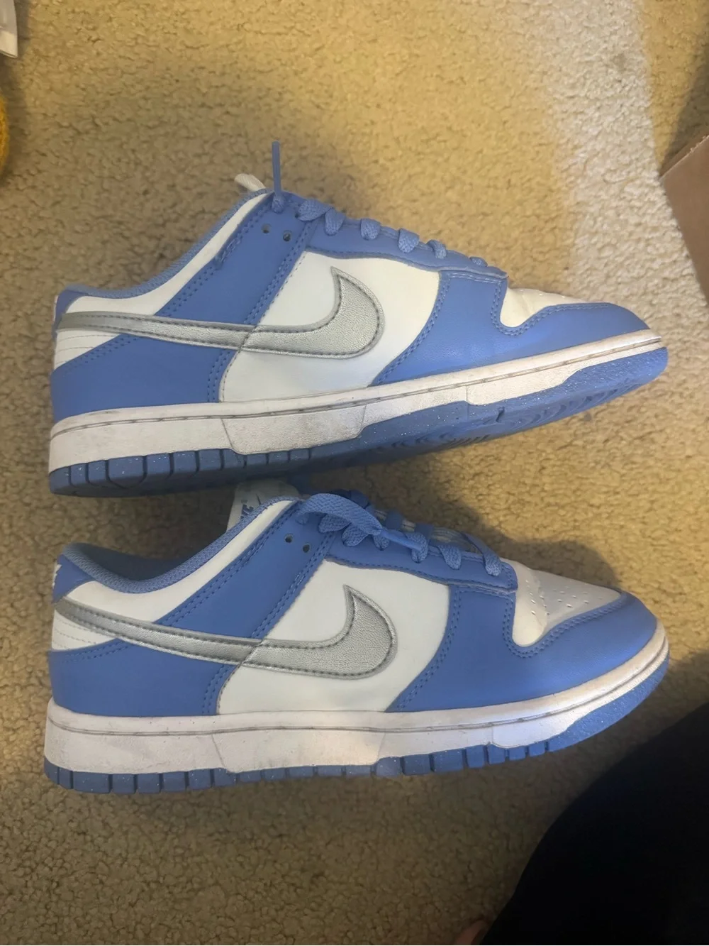 Nike Men’s Low-Top Sneakers in Light Blue, White, and Silver